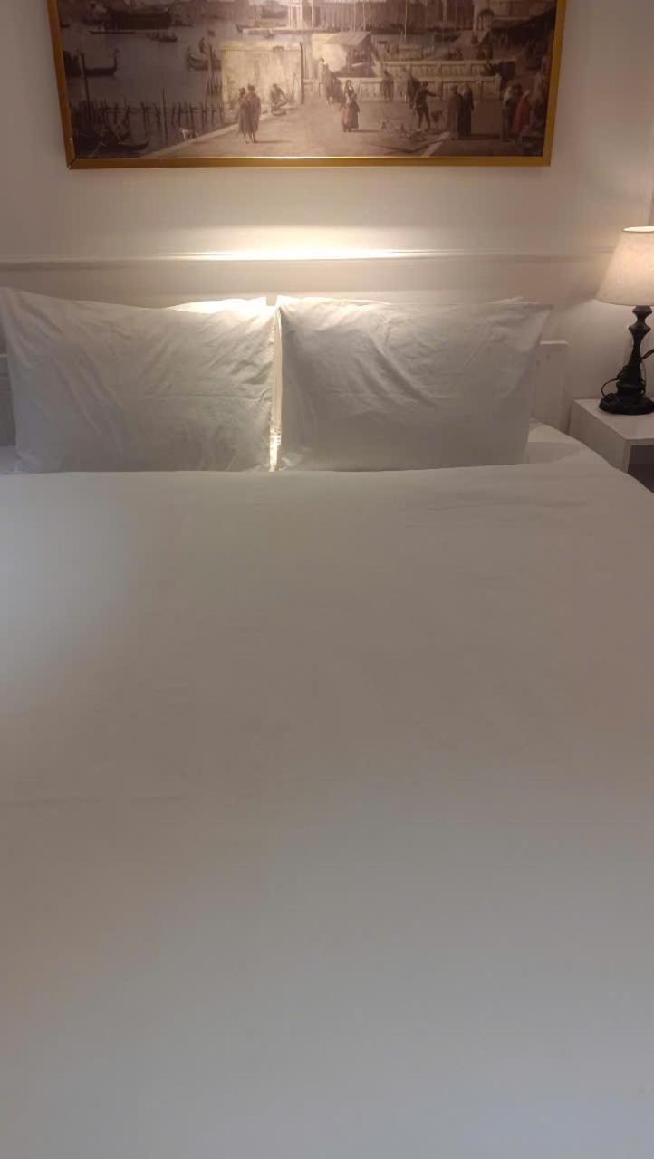הו צ'י מין סיטי Le Grand Hotel מראה חיצוני תמונה