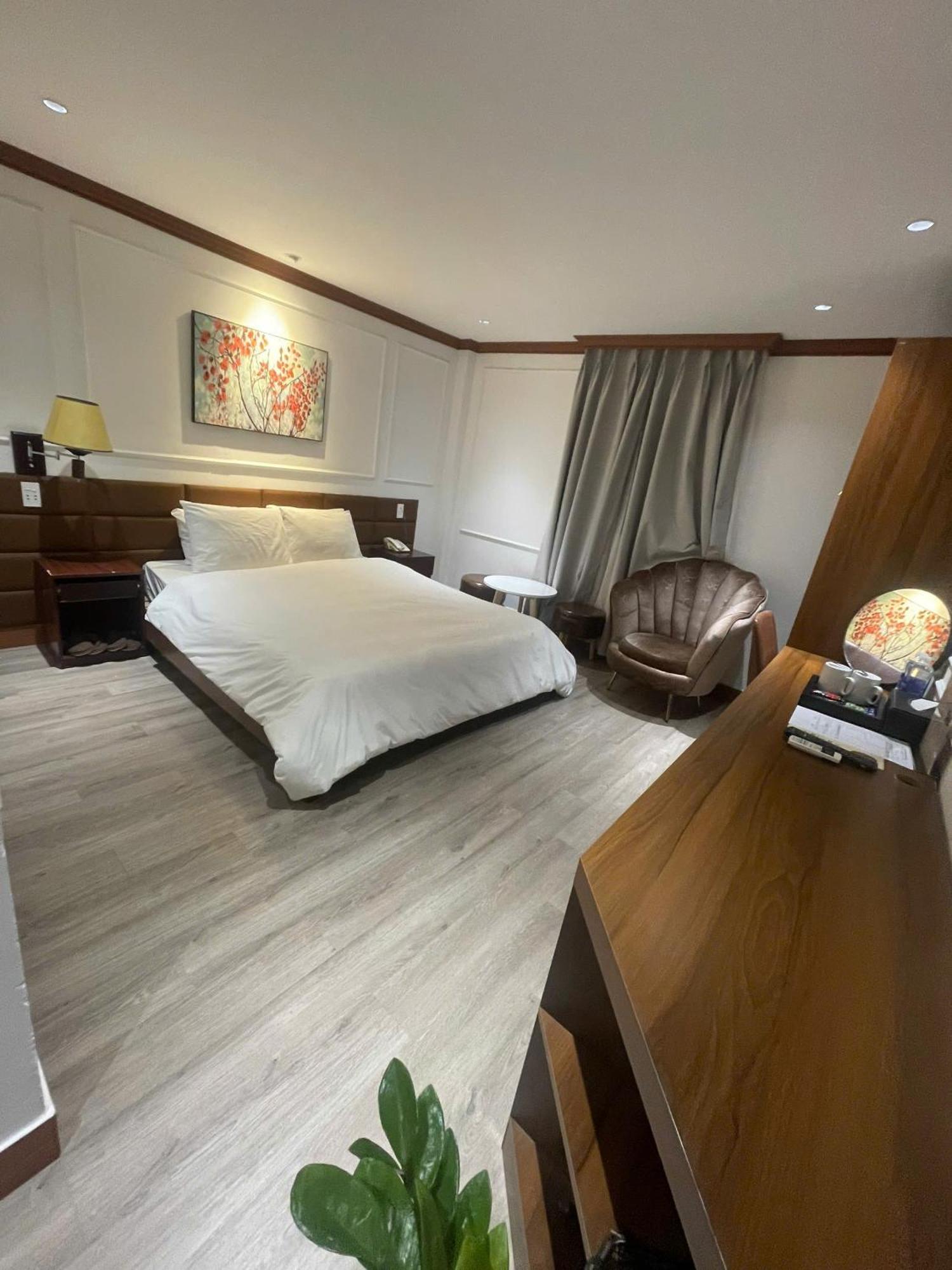 הו צ'י מין סיטי Le Grand Hotel מראה חיצוני תמונה